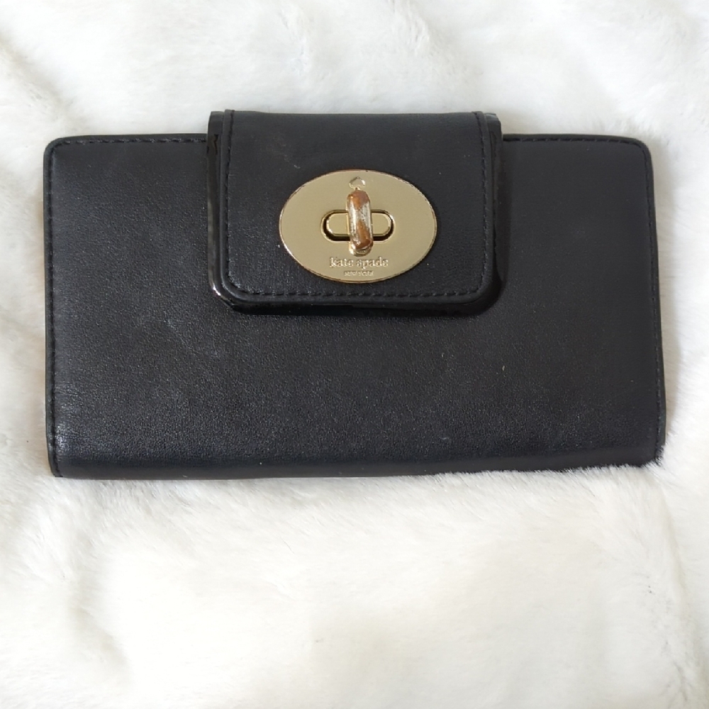 Kate Spade Black Leather Wallet with Gold Turnlock